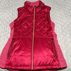Lululemon Down for a run Quilted Pink/Cranberry Vest with Zipper.